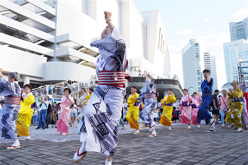 踊り手さん_R 踊り手さん_R